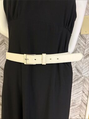 Cream Leather Waist Belt with Polished Silver Buckle